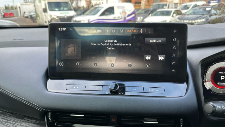 Nissan Qashqai 1.3 DiG-T MH 158 Tekna 5dr Xtronic Petrol Hatchback